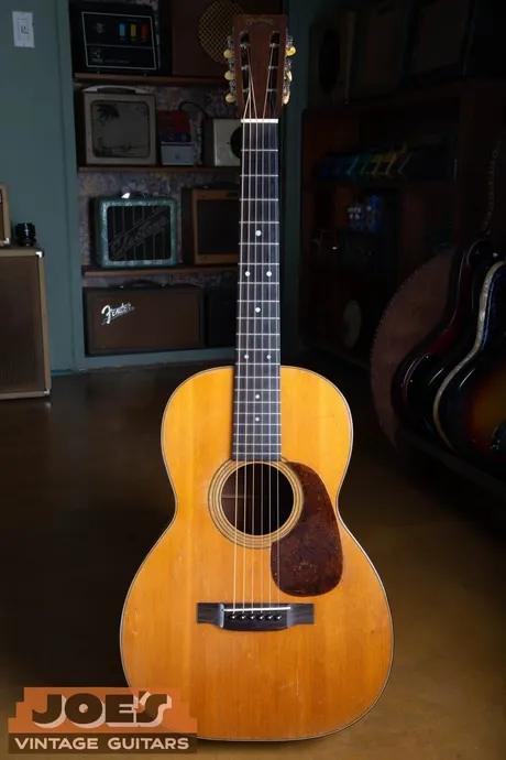 Vintage 1947 Martin 00-21 purchased by Joe's Vintage Guitars