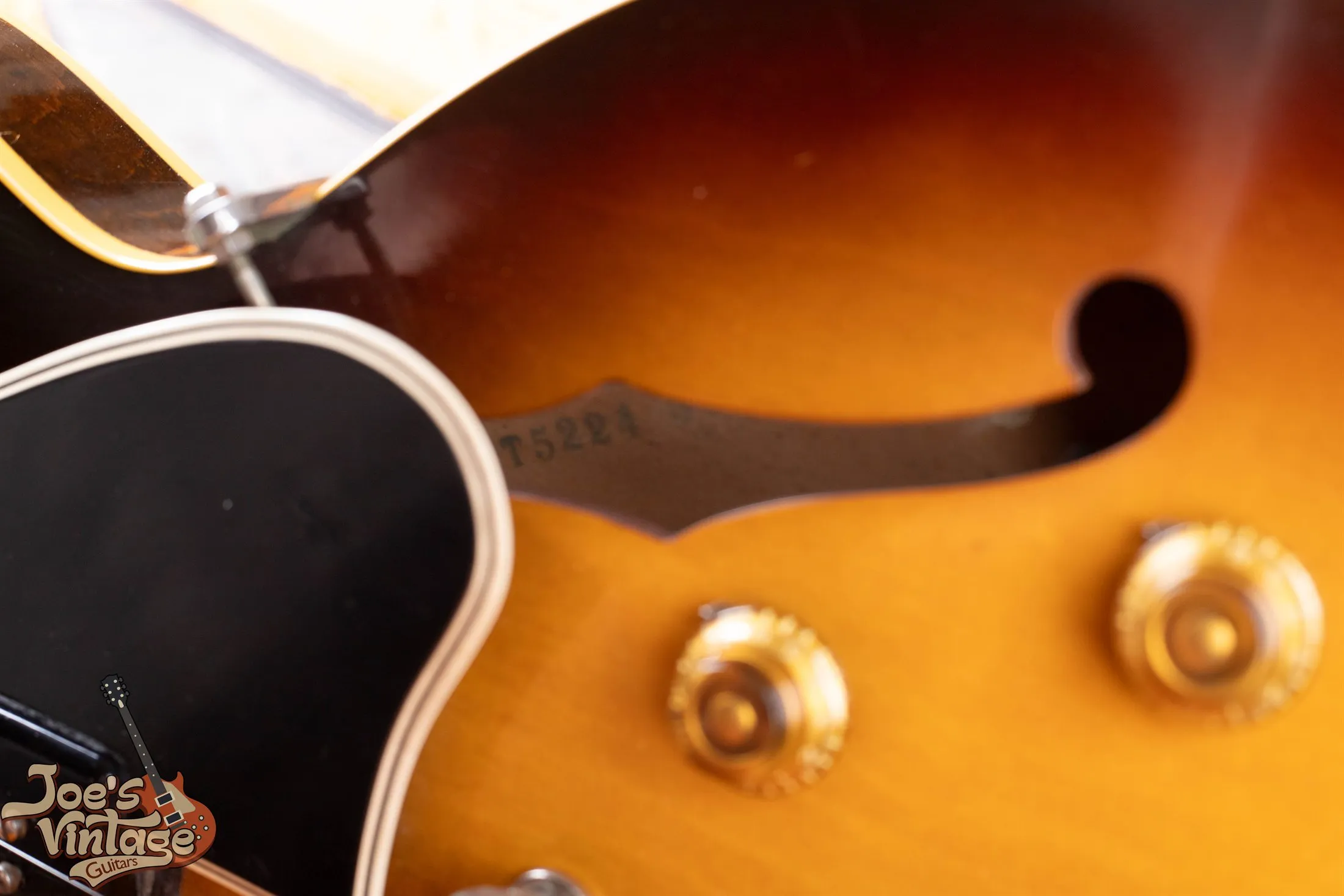 Factory order number T5224 visible through the f-hole of a 1958 Gibson ES-225T