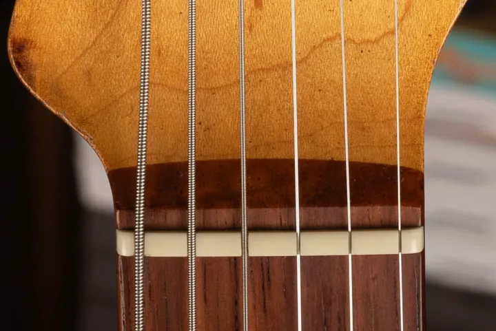 Thick slab rosewood fingerboard on a 1962 Fender Stratocaster