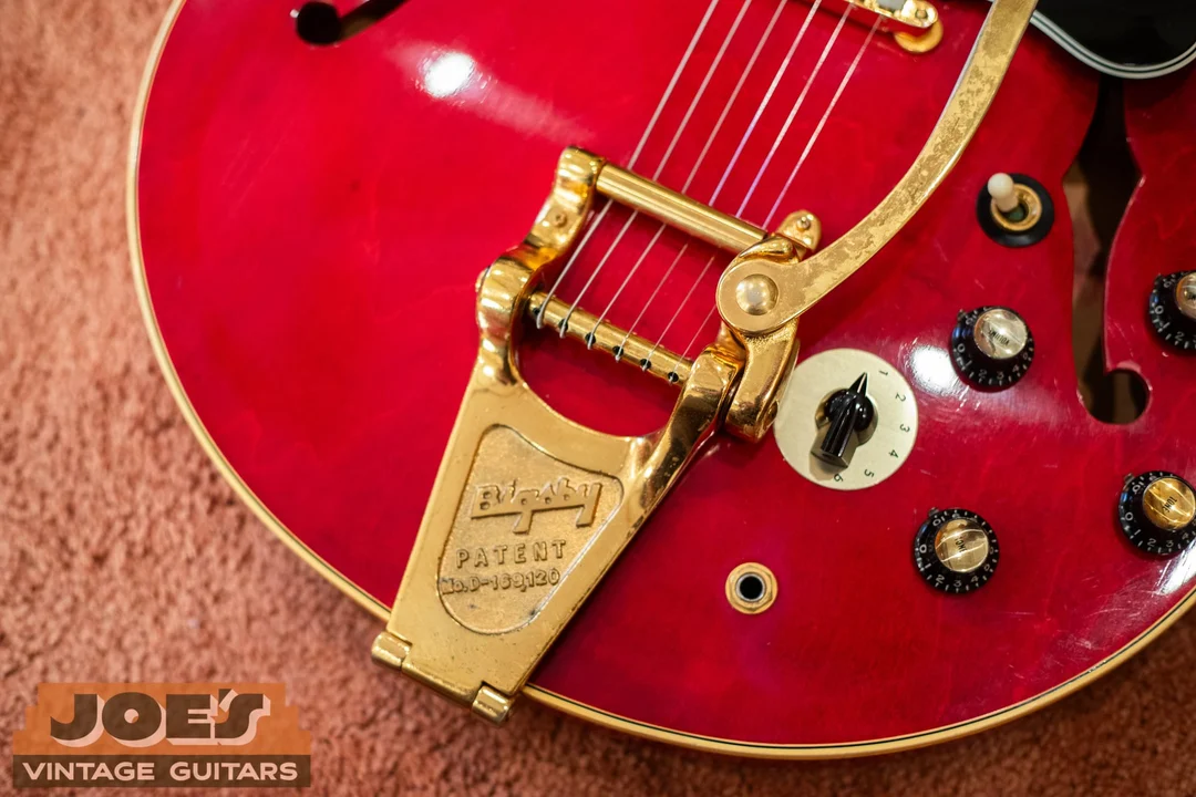 Factory Bigsby vibrato on a sunburst 1966 Gibson ES-345